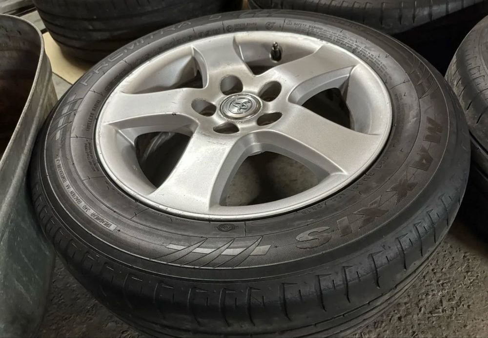 Продам диски от камри 35