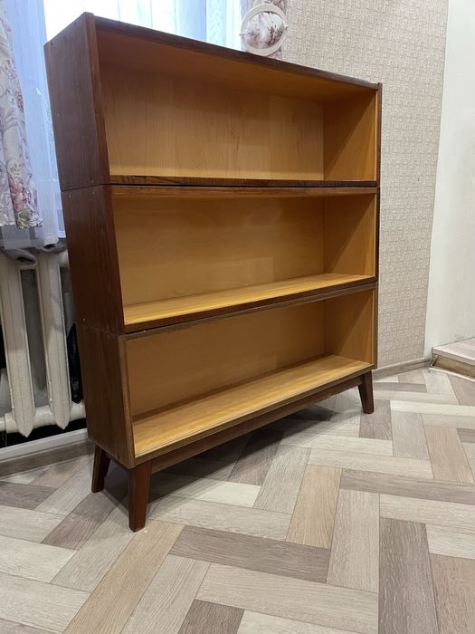 Продам винтажную тумбочку.