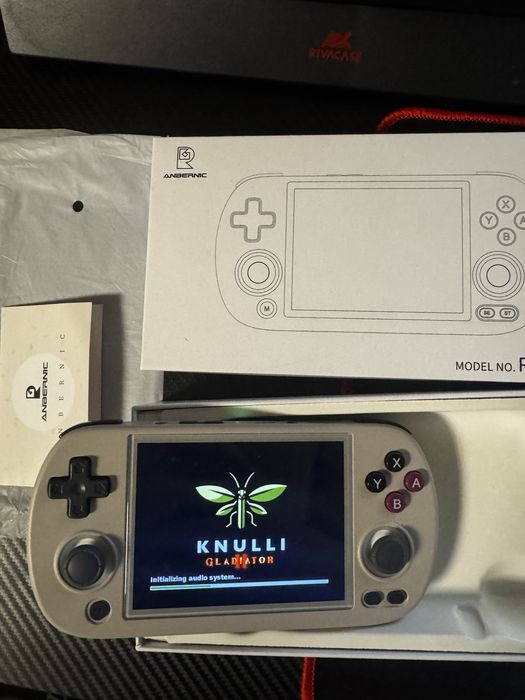 Anbernic RG40XX-H – КАТО НОВА