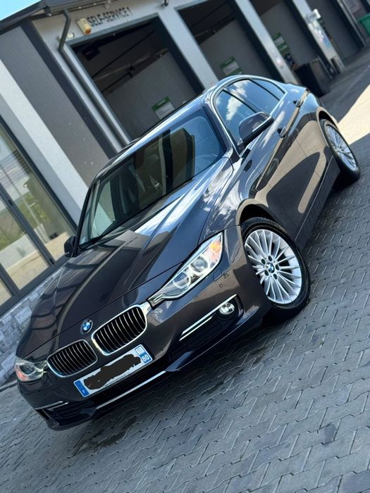 BMW Seria 3 F30 LuxuryLine 320d Automat 2012