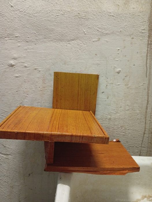 Полка под телефон Юг