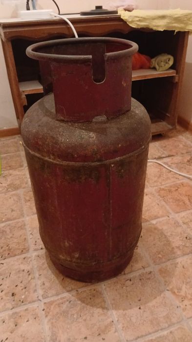 Газовый баллон с редуктором