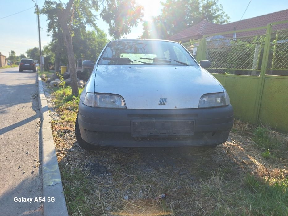 Fiat punto 1.1 продава 250 евро