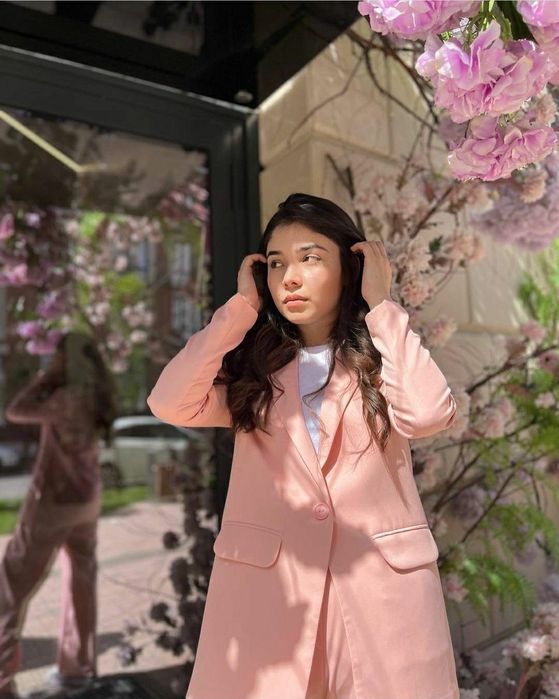 Брючные костюмы в большом ассортименте