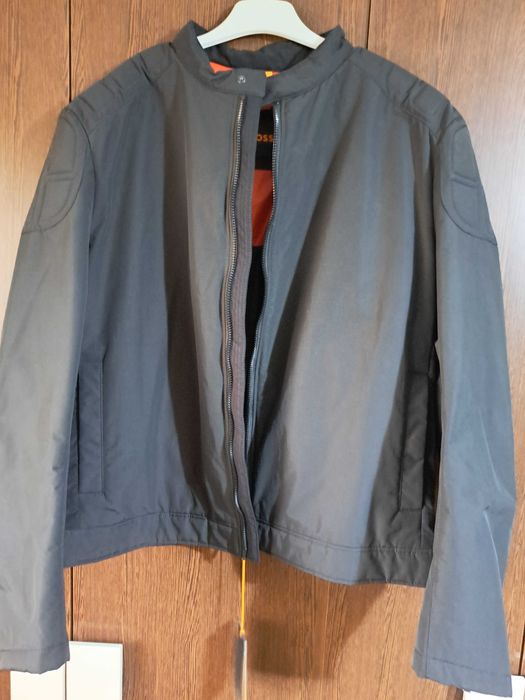 Vand geaca originala Hugo Boss