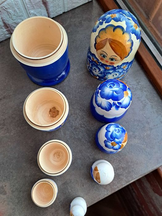 Нови! комплект руски дървени матрьошки