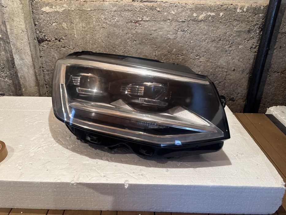 Фар VW T6 Multivan