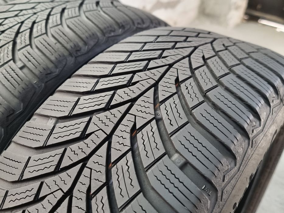 205/55/16 Contimental 4Броя: 270лв 6мм