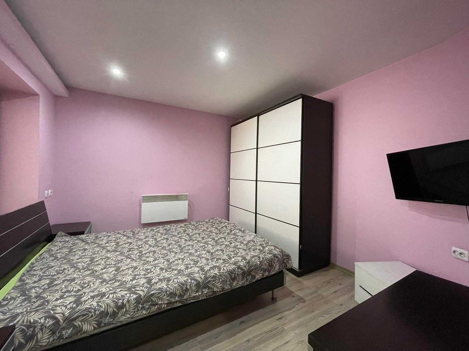 Дава се под наем Тристаен апартамент в Бургас, Лазур - 100 кв.м за 612 € - Снимка #3