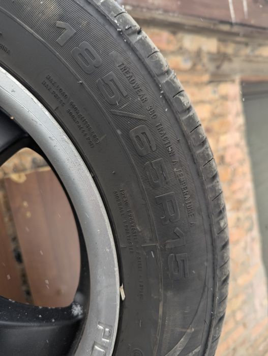 Новые Шины с Дисками 186/65 R15 4x100