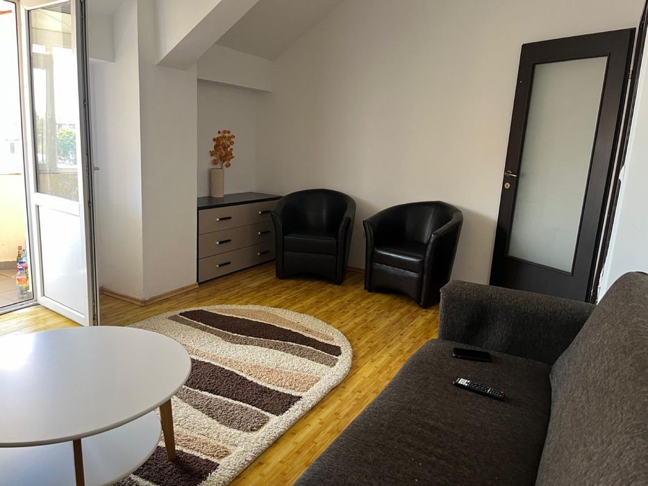 Inchiriez apartament cu 2 camere in regim hotelier