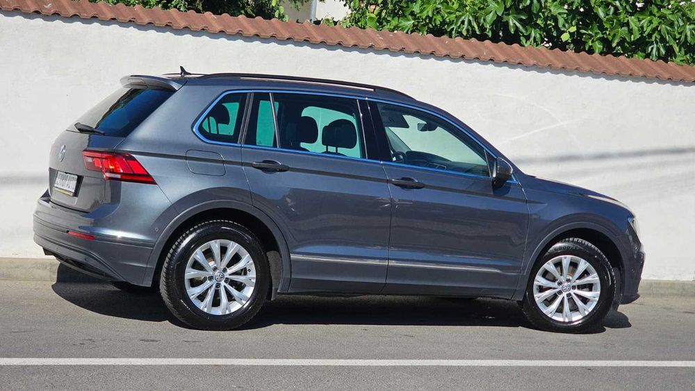 VW Tiguan 2020 Highline 2.0TDI 150cp DSG / Faruri FULL LED Virtual Distronic LINE / TOP