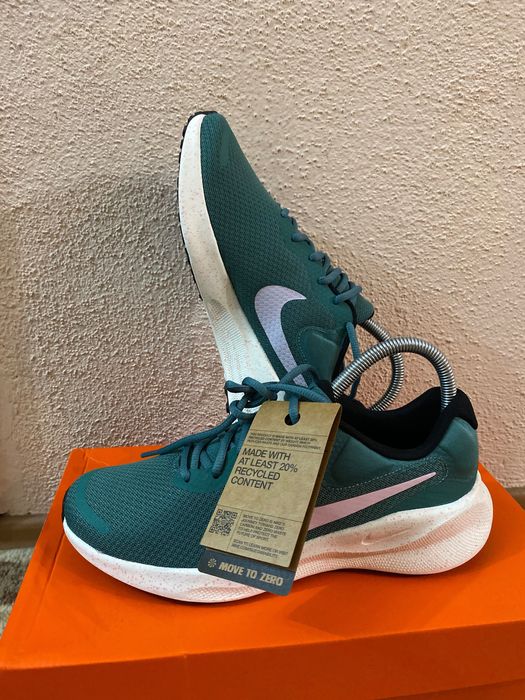 Маратонки Nike / неизползвани