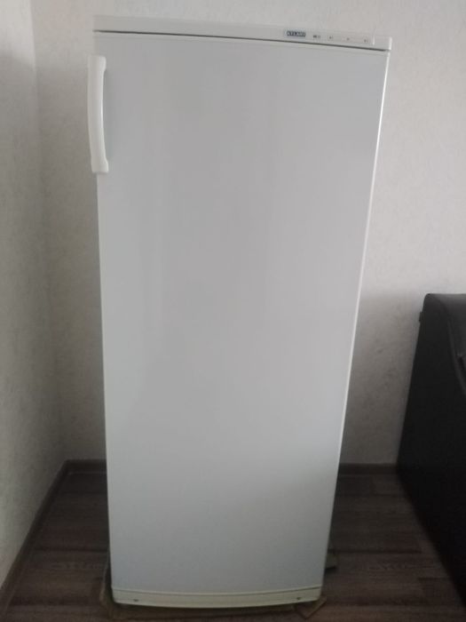 Продам морозилку