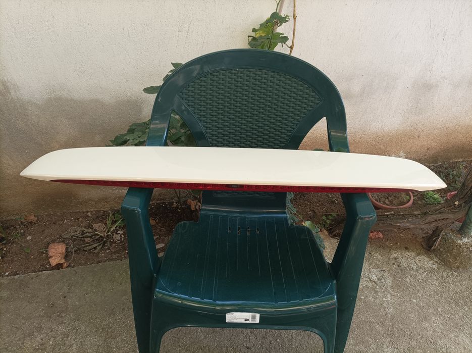 Трети стоп спойлер Мерцедес w211 Е класа mercedes e class face lift