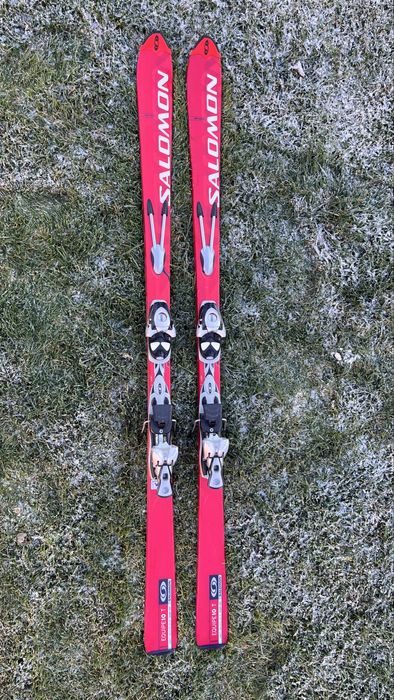 Schiuri Junior Salomon Equipe 10 T + Legături S710