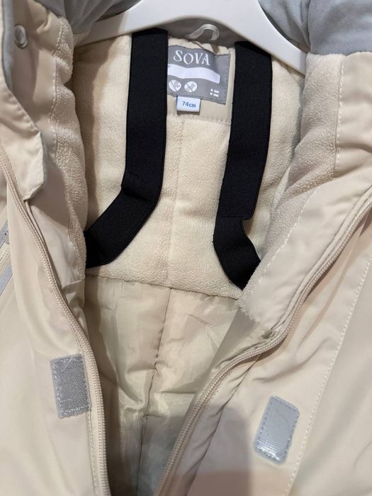 Продам комбинезоны детские