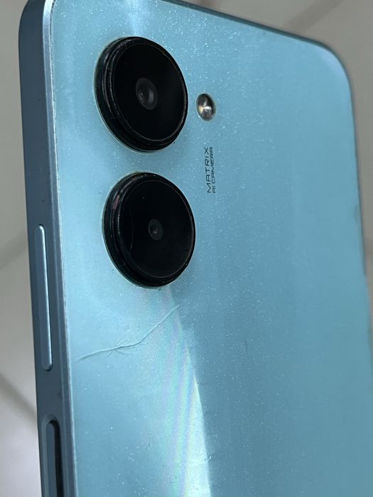 смартфон Realme c33