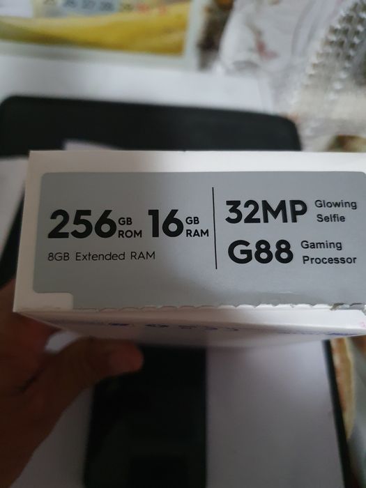 Продаётся телефон Tecno 10 SPARK