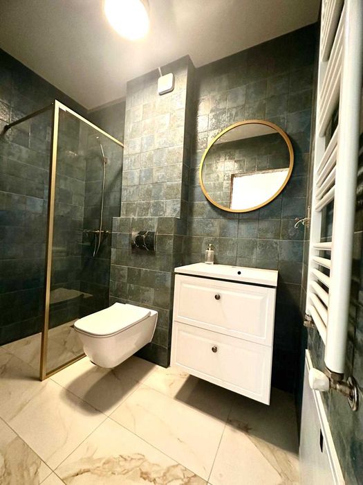 Vând apartament 3 camere, două bai , Mihai Viteazu - Rahovei