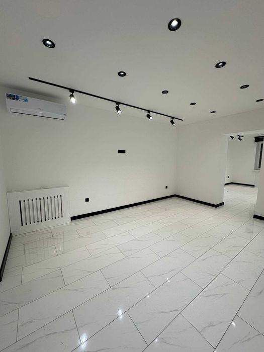 Коммерция 45 м² | ЦУМ, 1 линия, высокий трафик
