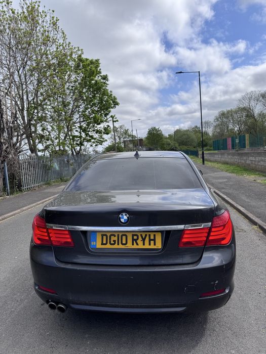 BMW 7 Series 2010 — imagine 5