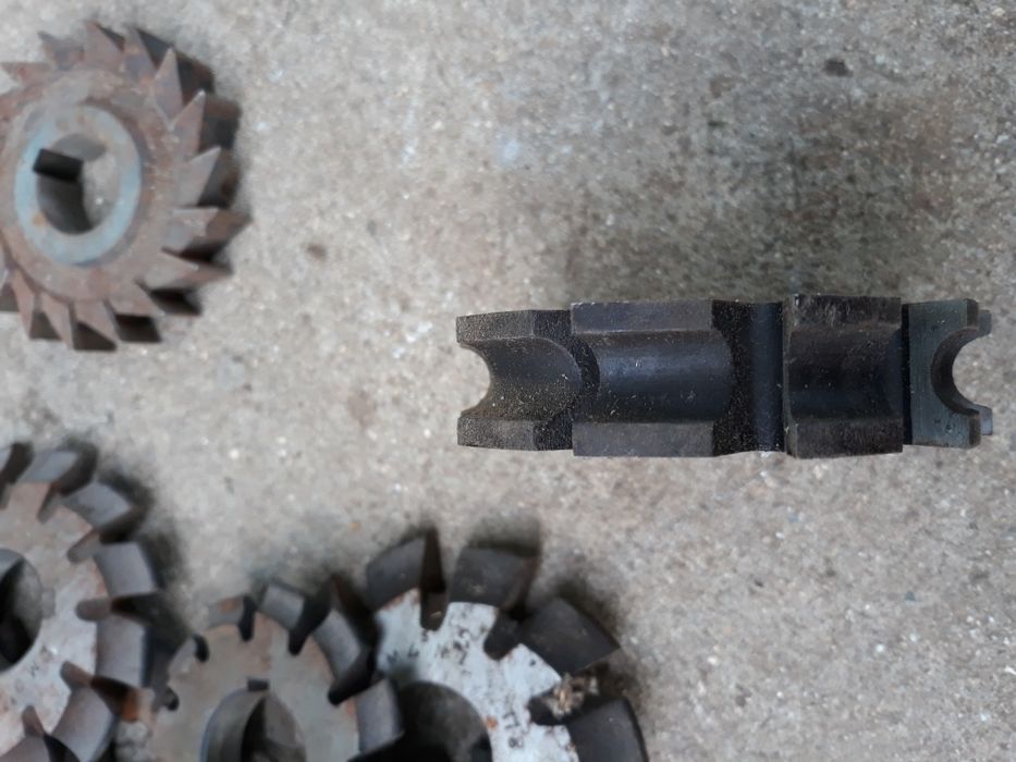 Инструменти