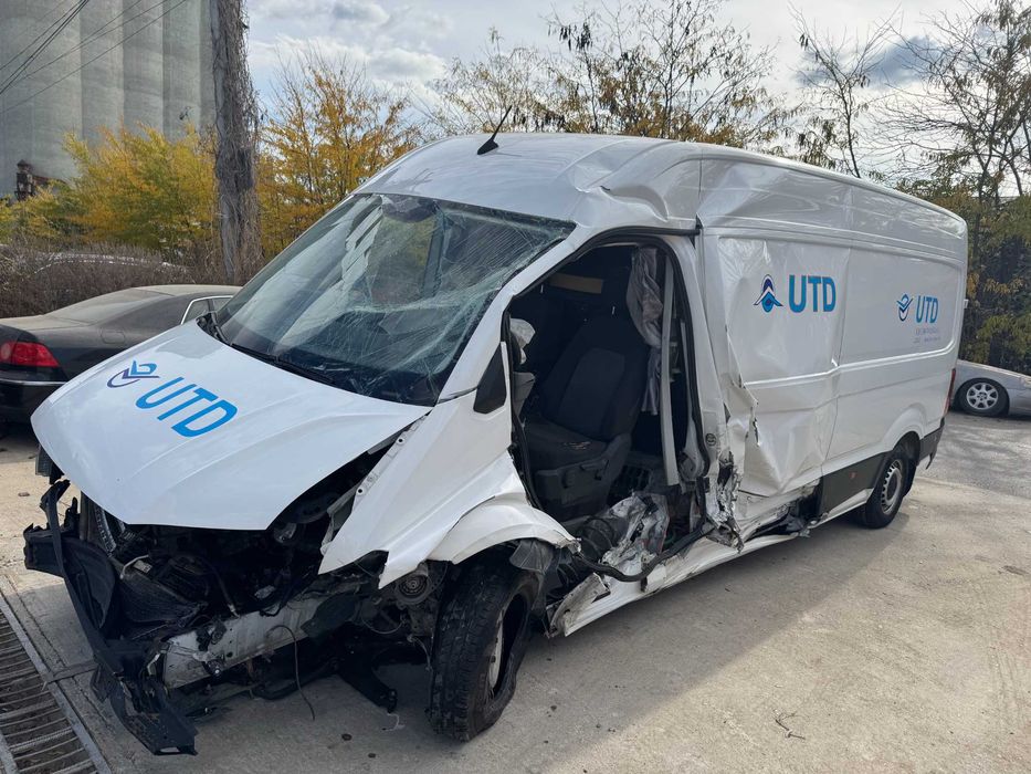 Dezmembrez VW Crafter 5 2017 2.0 TDI MAN TGE 3.140/ 3.180 euro 6
