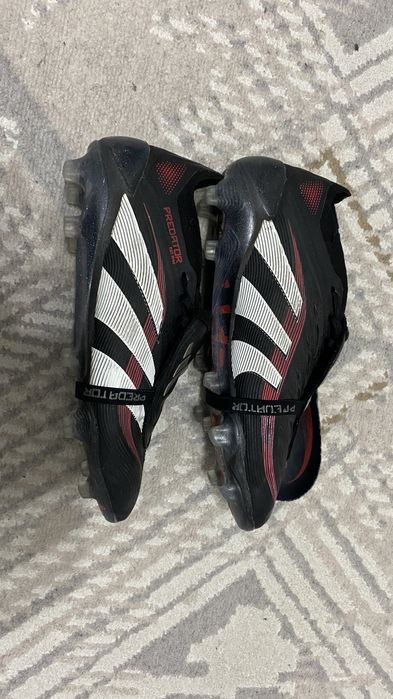 39-40 размер Бутсы адидас придатор