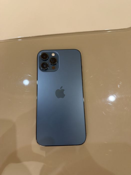Продам iPhone 12 Pro Max
