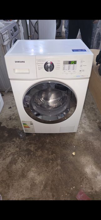 Продам стиральные  машинки в идеальном состоянии без дефектов и ржавчи