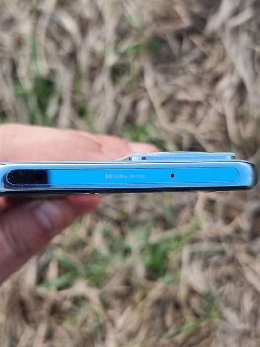 Sotiladi: Xiaomi Civi 2. 
Bu xiaomi 13 lite ga o'xshidi lekin bu boshq