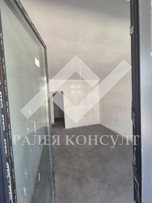 2-стаен в Пловдив, ж.к. Тракия, до парк Лаута