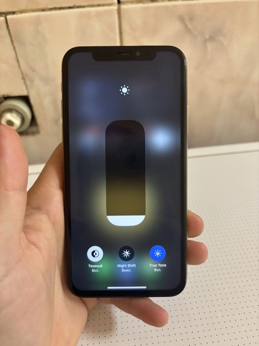 Продам Iphone Xs