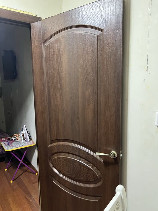 Продам межкомнатные буу двери