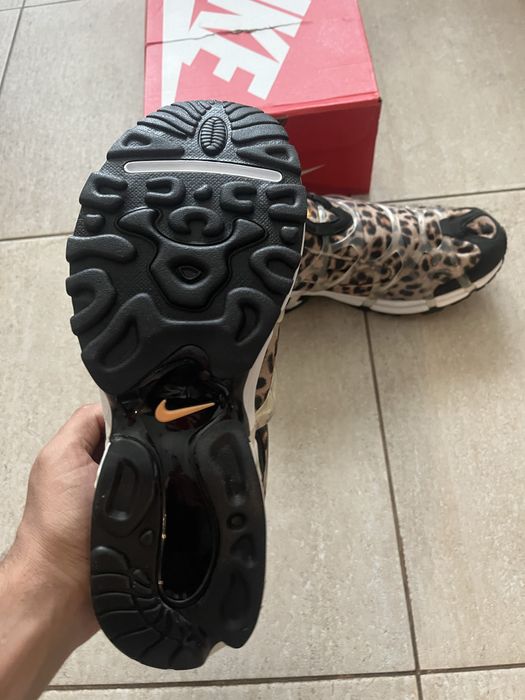 Нови обувки Nike Air Kukini Se номер 42 с кутия