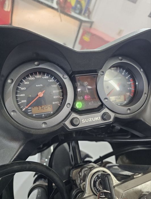 Suzuki DL1000 Vstrom