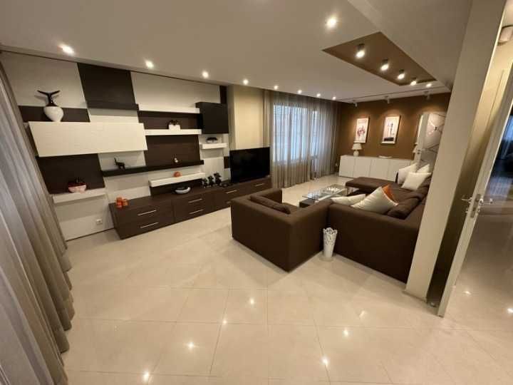 Дава се под наем Многостаен апартамент в София, Младост 1А - 150 кв.м за 1350 € - Снимка #5