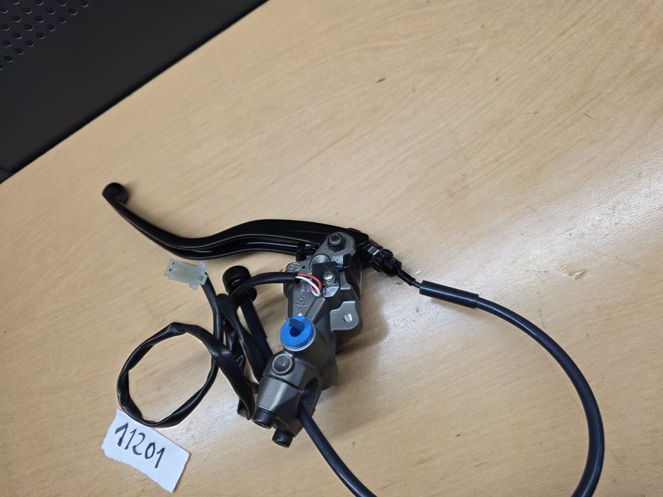 Pompa de frana radiala Brembo MCS 18 "21 noua , cu reglaj si senzor