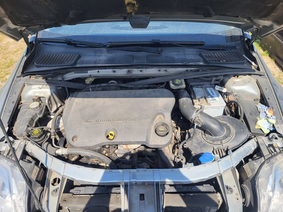 Продавам ford mondeo mk4 2.2 TDCI  175 коня