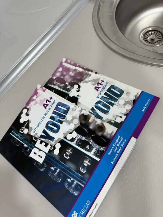 Новые и б/у книги для занятие англ.языка от производителей Macmillian