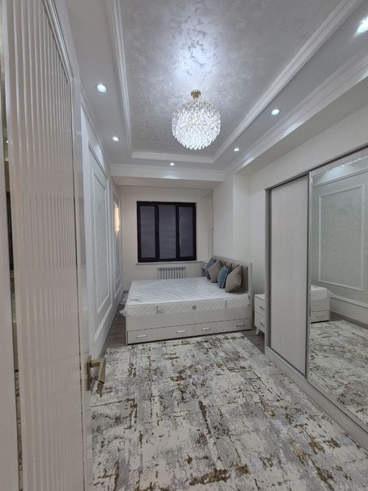 Яккасарой кушбеги навастройка 3 хонали квартира арендага берилади