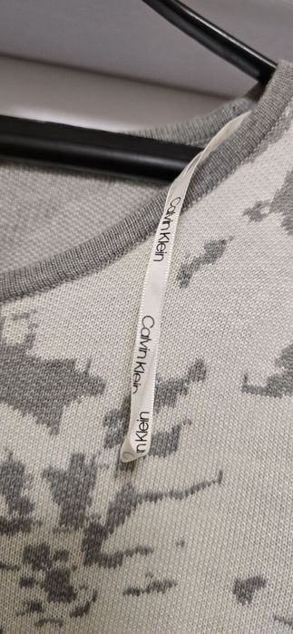 Дамска оригинална блузка.  Като нова.  Calvin Klein