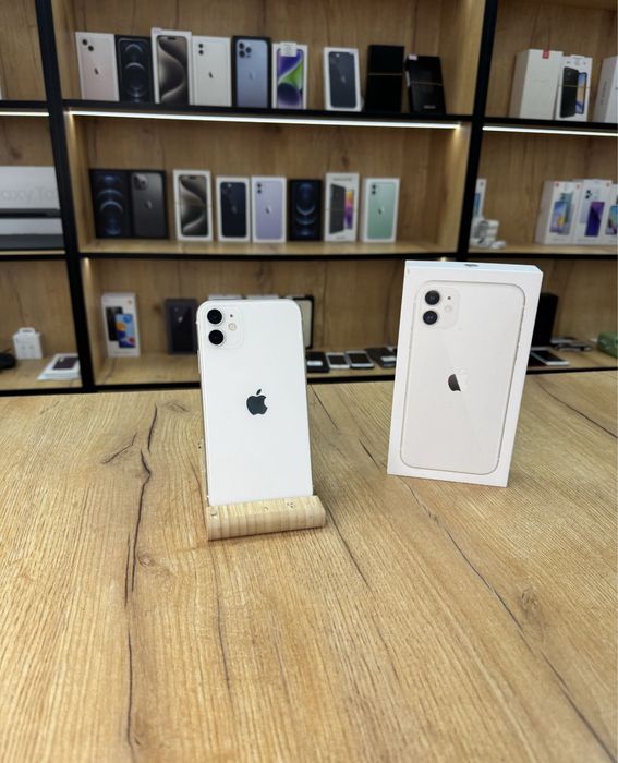 Телефон iphone 11 128 gb 75%