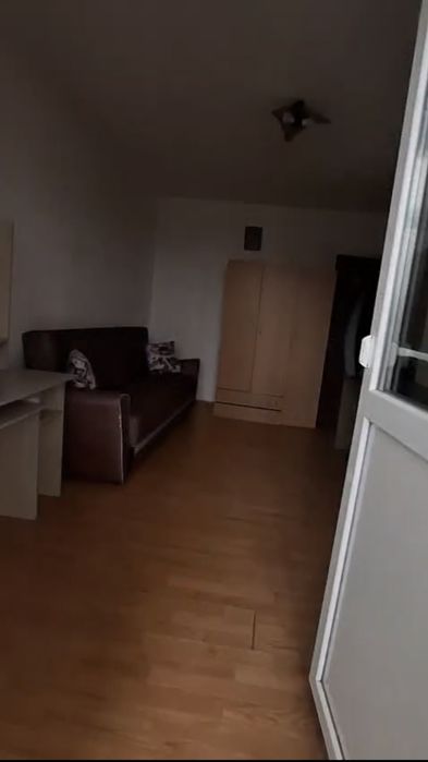 Garsonieră în bloc de apartamente Tatarasi str.Eternitare