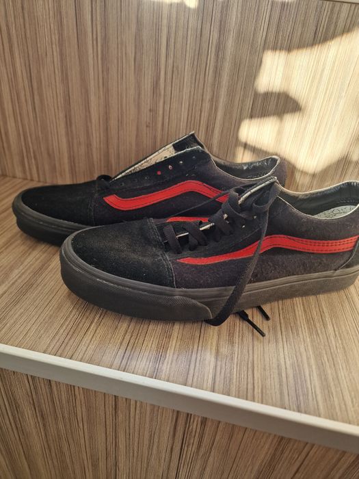 Лимитирани спортни кецове Vans Mickey Moyse