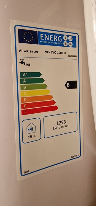 Vând boliler Electric 1500 w Ariston