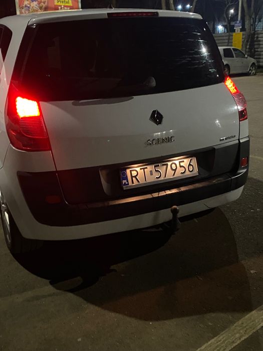 Se vinde. Reno senik