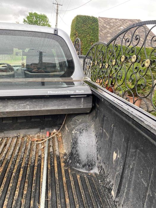 Rulou Bena Pick-Up Montain Top