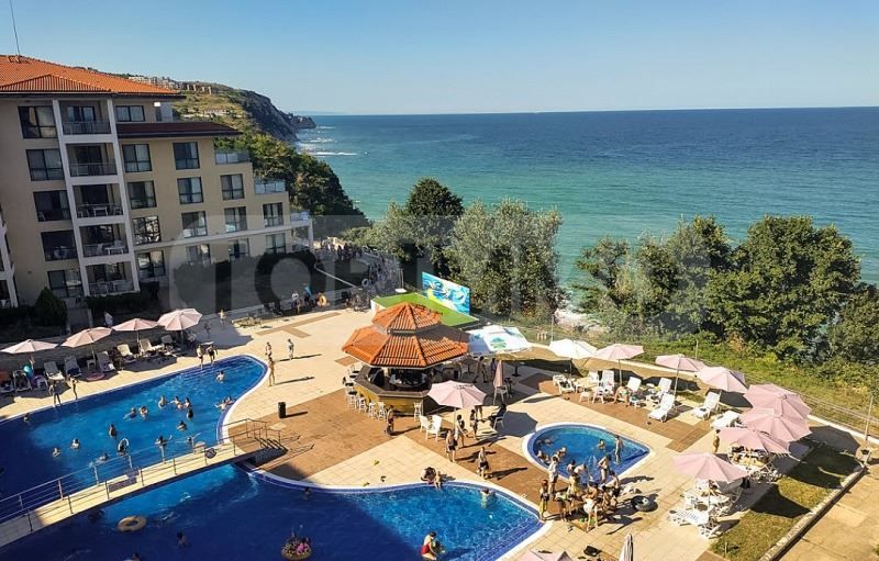 Продава се Двустаен апартамент в Бяла - 80 кв.м за 869 €/кв.м - Снимка #1